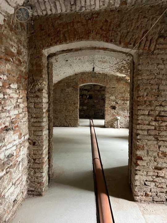 Bijuterie istorică transformată în lux modern: Proprietate unică în Sânpetru