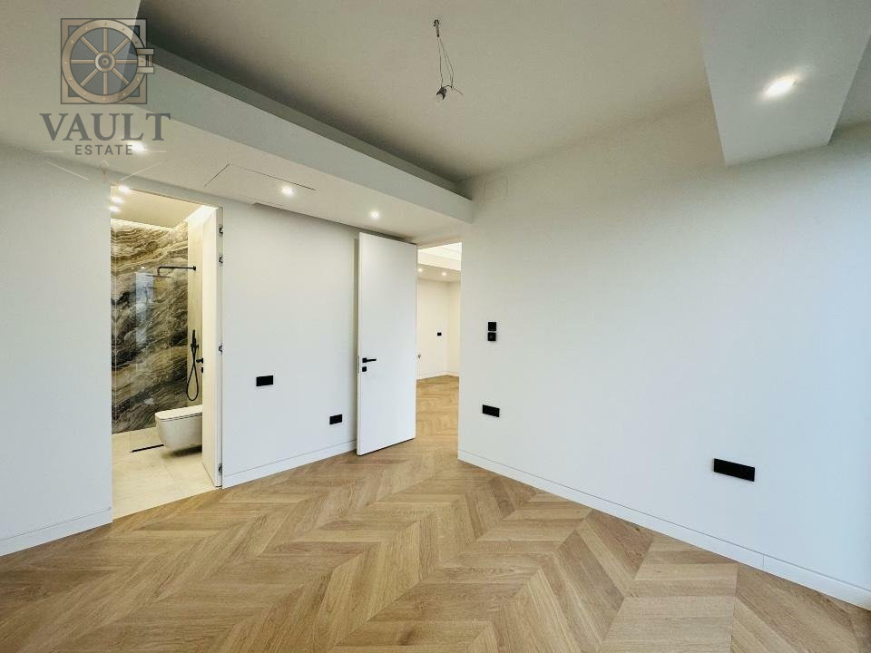 Apartament 3 camere - LUX - VEDERE SPRE LAC - BHB AVENUE