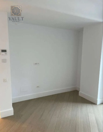 Apartaement 2 camere - LOC DE PARCARE INCLUS- CORTINA 126