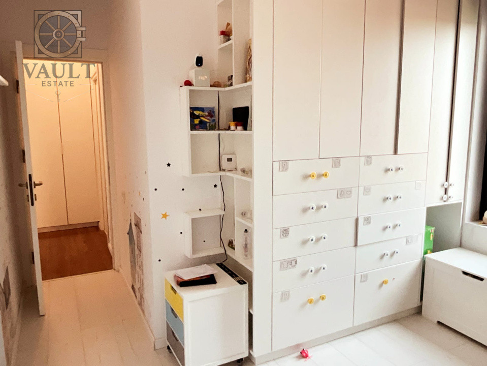 Apartament 4 camere - LUX - zona LACUL TEI