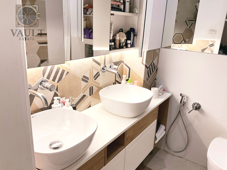 Apartament 4 camere - LUX - zona LACUL TEI