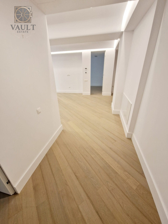 Apartament 3 camere - TERASA 12 MP - CORTINA 