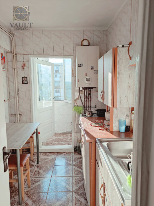 Apartament 2 camere Piata Progresul - centrala proprie