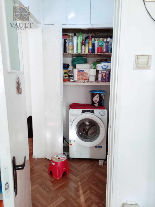 Apartament 2 camere Piata Progresul - centrala proprie