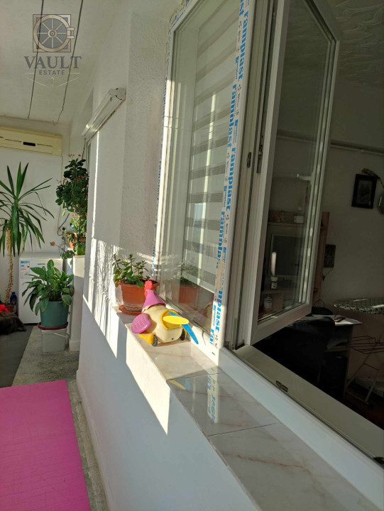 Apartament 2 camere Piata Progresul - centrala proprie