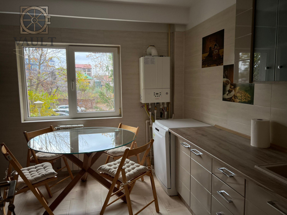 Apartament 3 camere Victoriei-Piata Victoriei-Centrala Proprie