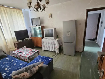 Apartament 3 camere Apusului 