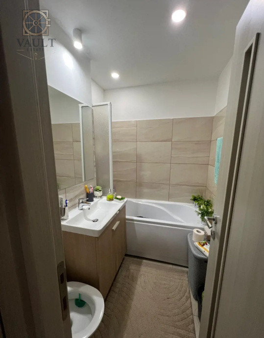 Apartament 2 camere -45Mp- 5 minute pana la metrou 1 Decembrie 1918