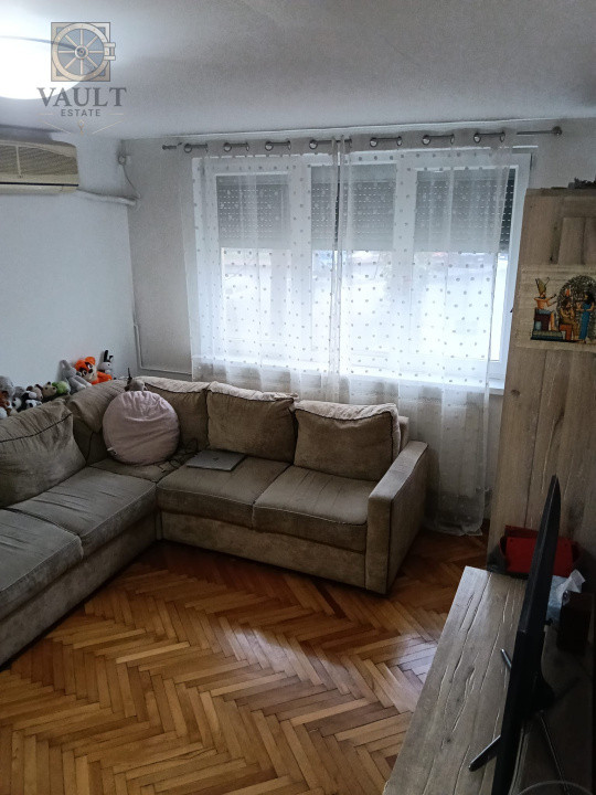 Apartament 3 camere - 63mp-Ozana 
