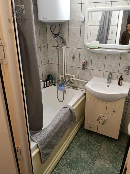 Apartament 3 camere - 63mp-Ozana 