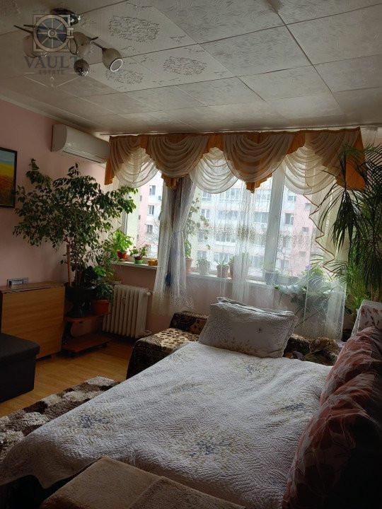 Apartament 2 camere, zona Baba Novac
