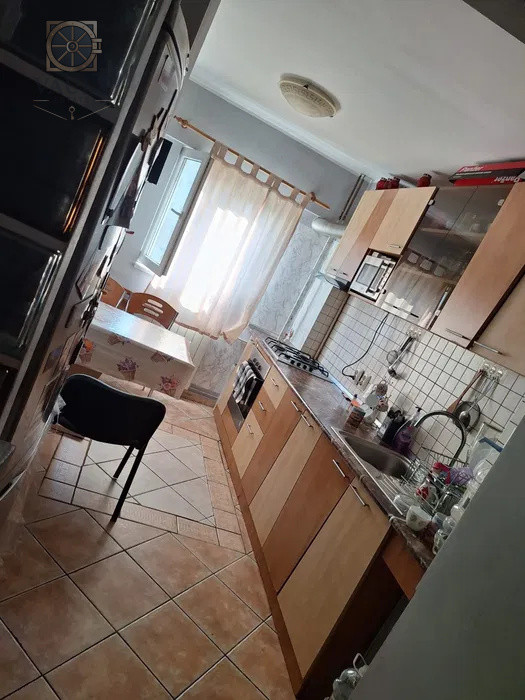 APARTAMENT 3 CAMERE - METROU CONSTANTIN BRANCUSI - DRUMUL TABEREI