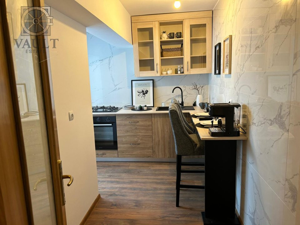 Apartament 2 Camere - Decomandat - Vedere la Dambovita - Splaiul Unirii