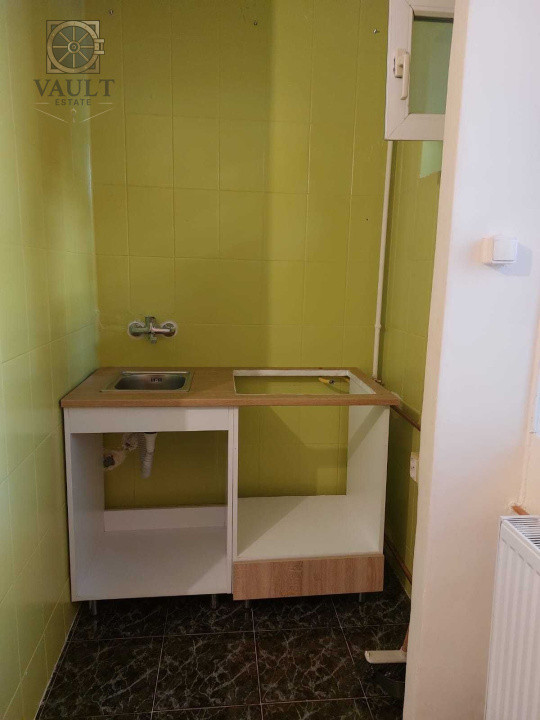 Garsoniera CF3 - Etaj 1 - Bloc Anvelopat - Baicului -