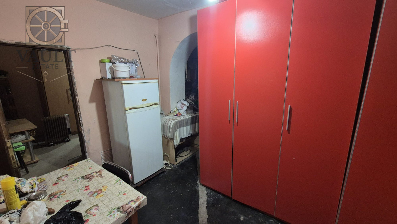 Demisol Intreg  141 MP  Bulevard- STIRBEI VODA/CISMIGIU -U1