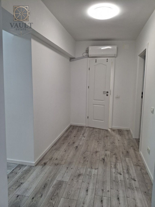 Apartament 3 camere - FINISAT - mobilat/utilat - Romana risc 1