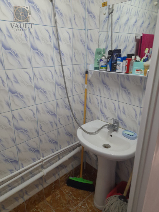 GARSONIERA 16MP -THEODOR PALLADY