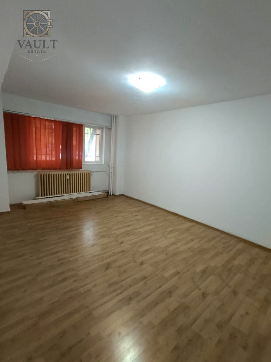 APARTAMENT 3 CAMERE  SPATIOS, M.BRAVU LANGA KAUFLAND  SI INTERSECTIA VITAN