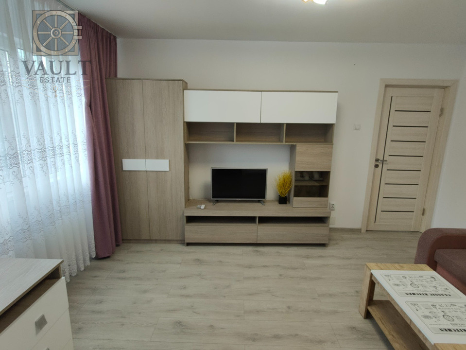 APARTAMENT 2 CAMERE  SEMIDECOMANDAT  RENOVAT COMPLET -ZONA VEST  PLOIESTI