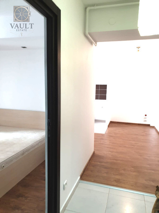 APARTAMENT 2 CAMERE RENOVAT ,CU CENTRALA PROPRIE- VITAN BARZESTI