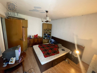 APARTAMENT 4 CAMERE-  CENTRALA TERMICA  - 1 Decembrie 1918