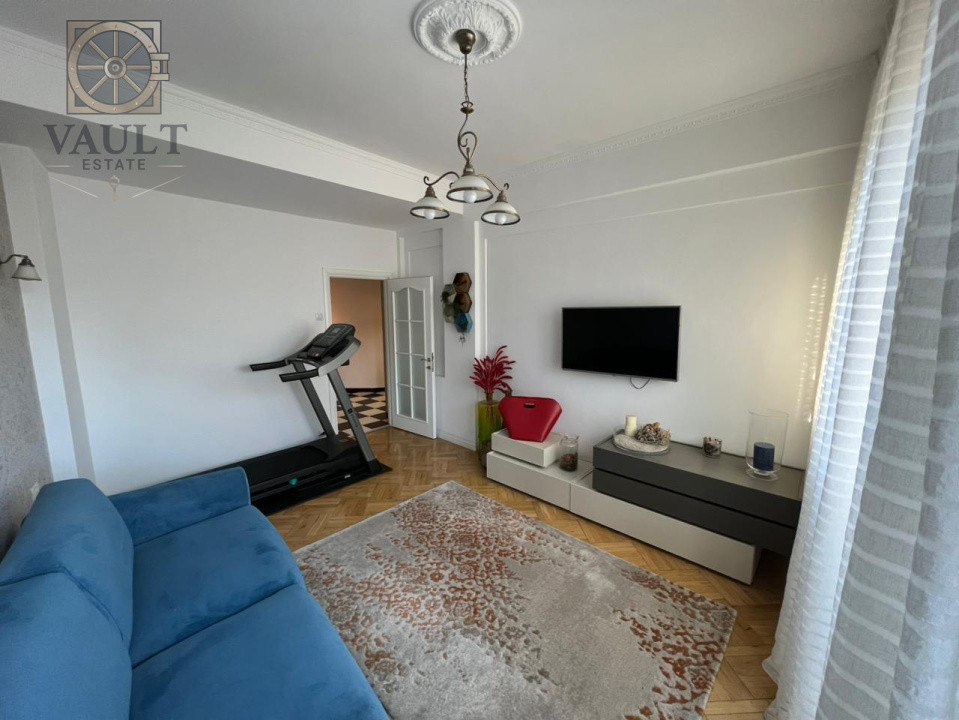APARTAMENT 4 CAMERE -128 MP, BOXE  13 MP SI MANSARDA 9 MP -CALEA VICTORIEI