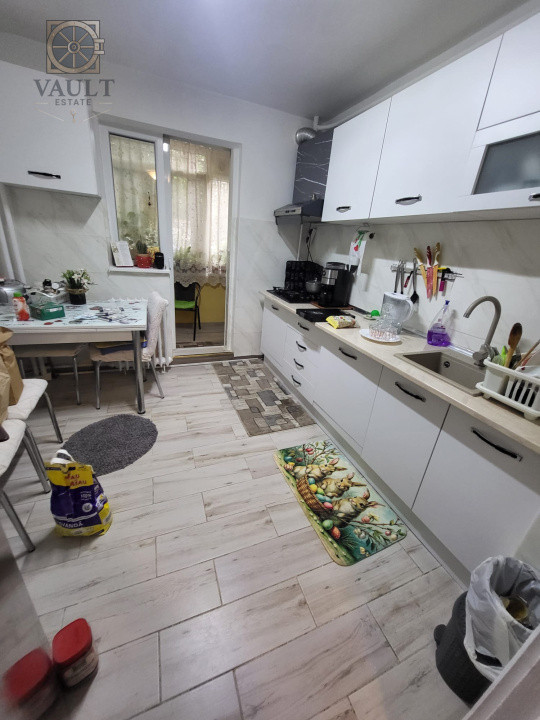 APARTAMENT 3 CAMERE-RAHOVA-BARCA-DECOMANDAT-BOXA-BLOC REABILITAT