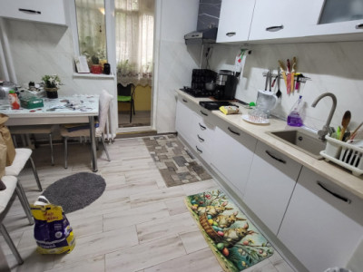 APARTAMENT 3 CAMERE-RAHOVA-BARCA-DECOMANDAT-BOXA-BLOC REABILITAT