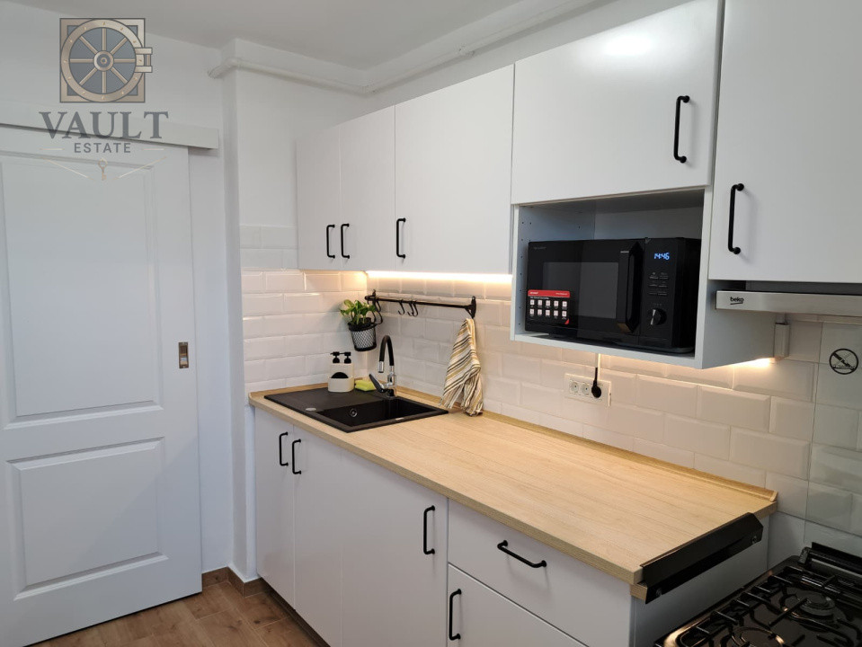 APARTAMENT 2 CAMERE-RAHOVA-MODORAN ENE-BLOC REABILITAT-DECOMANDAT