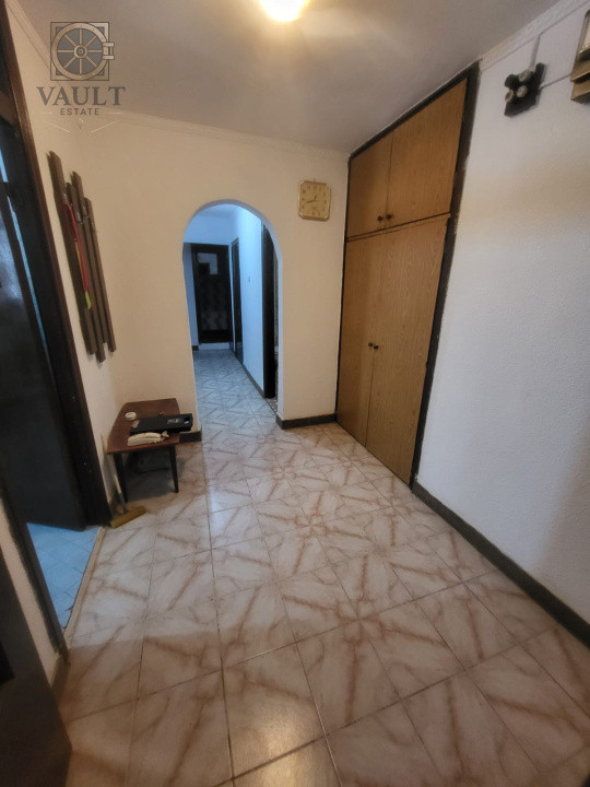 APARTAMENT 3 CAMERE-RAHOVA-DUMBRAVA NOUA-BARCA-DECOMANDAT