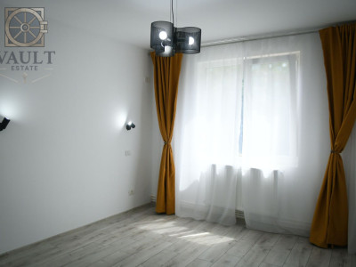 APARTAMENT 3 CAMERE-TRAFIC GREU-NASAUD-CENTRALA-DECOMANDAT