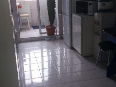 APARTAMENT 3 CAMERE-RAHOVA-2 BAI-DECOMANDAT-2 BOXE SUBSOL