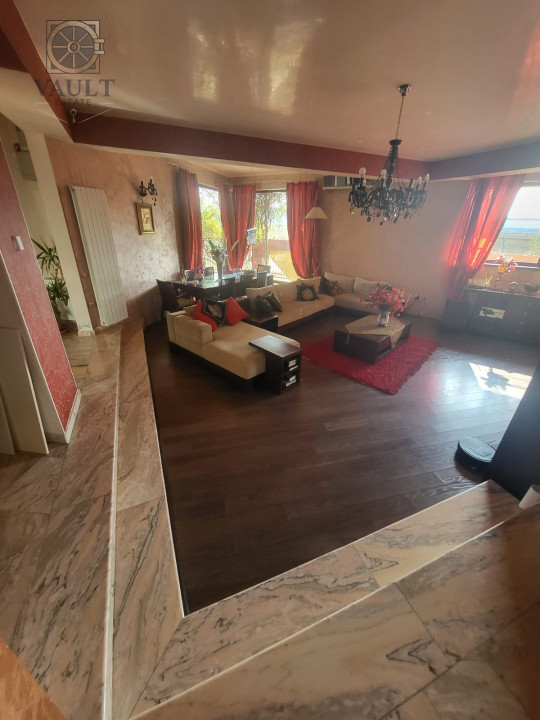 CASA INDIVIDUALA-PANTELIMON-8 CAMERE-CURTE-5 BAI-2 LOCURI PARCARE