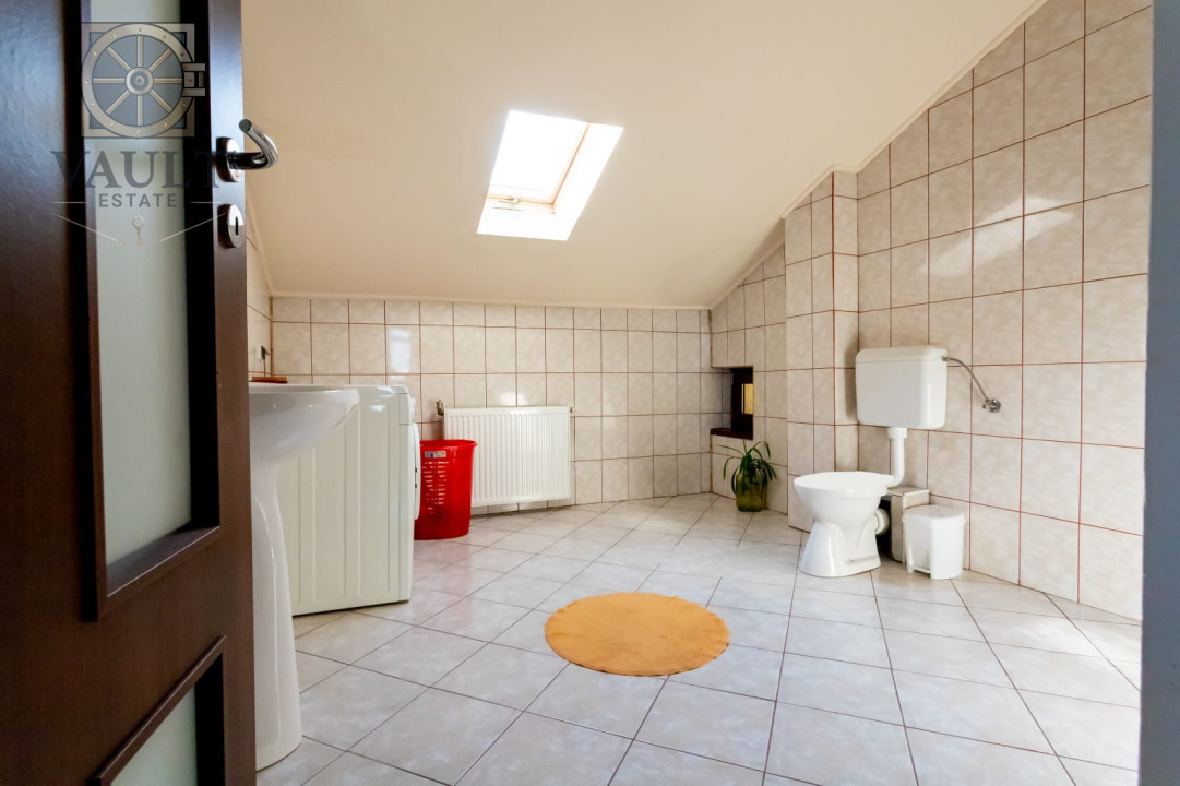 CASA INDIVIDUALA-PANTELIMON-8 CAMERE-CURTE-5 BAI-2 LOCURI PARCARE