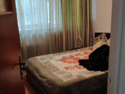 APARTAMENT 4 CAMERE-RAHOVA-TEIUS-LIDL-2 BAI-BLOC REABILITAT-3 BALCOANE