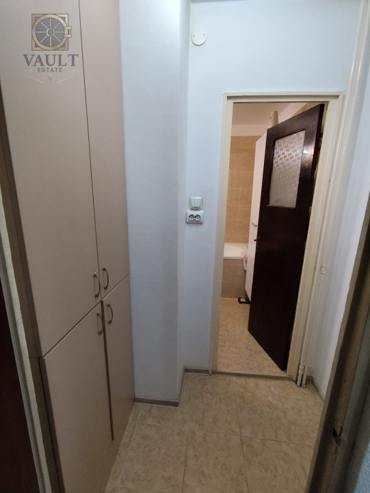 APARTAMENT 3 CAMERE-TRAFIC GREU-ELECTROMAGNETICA-2 BAI-REABILITAT