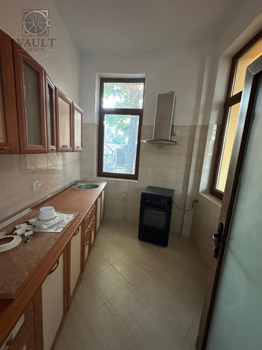 SPATIU DE BIROURI IN VILA MODERNA - IDEAL PENTRU FIRMA -STIRBEI VODA