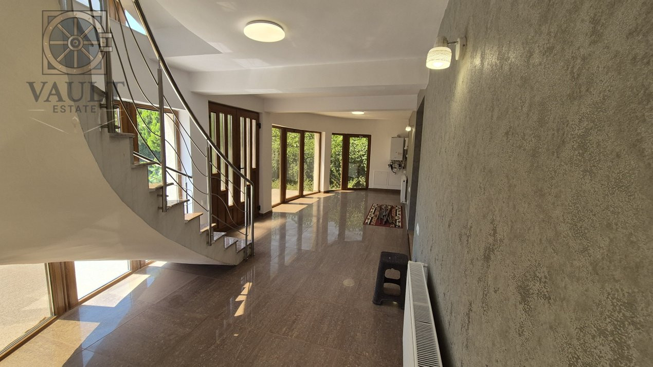 Vilă spațioasă în Buftea-Locație centrală, vizibilă și ușor accesibilă