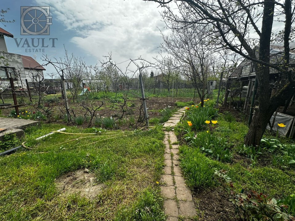 Casa/Villa Frumusani - 1000mp curte 