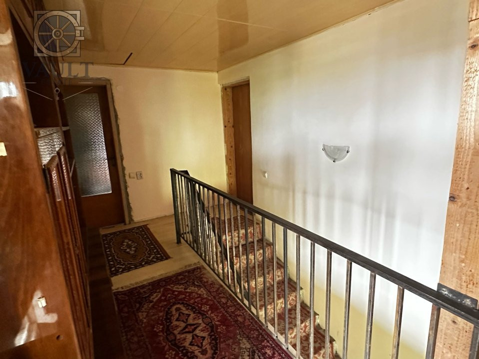 Casa/Villa Frumusani - 1000mp curte 