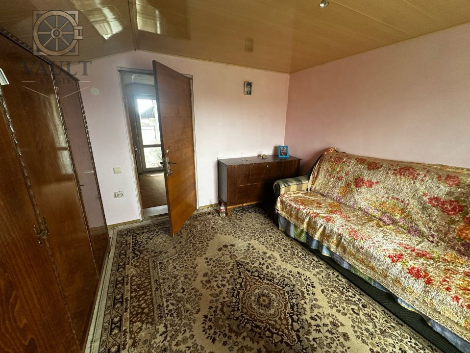 Casa/Villa Frumusani - 1000mp curte 