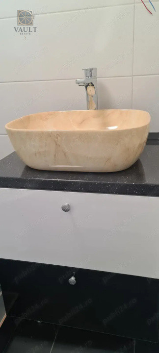 Garsoniera Tei-Bloc Mixt-Renovata Integral-Ideal pentru investitie