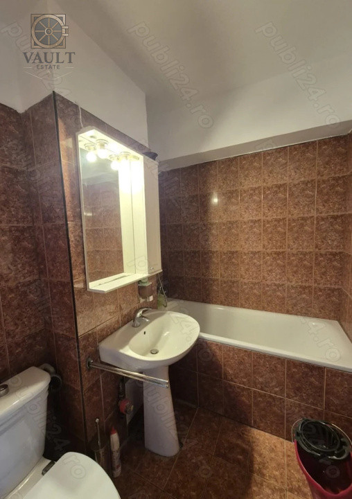 Apartament 4 camere Pantelimon-Piata Delfinului