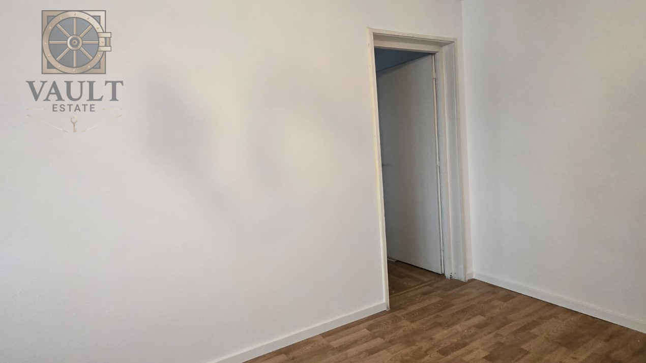 Apartament  3 camere - 3 BALCOANE - zona DRUMUL TABEREI 