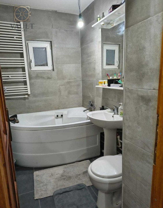 Apartament 3 camere Aparatorii Patriei-Posibilitate montare centrala termica