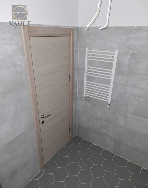 Apartament 3 camere -loc de parcare- Theodor Pallady