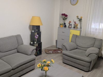 Apartament 2 camere -54mp- Ozana -1 Decembrie 1918 