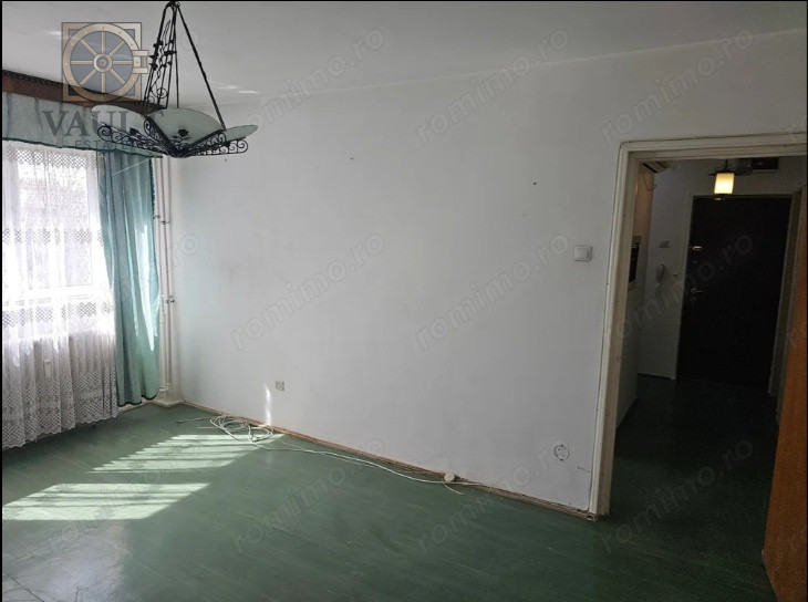 Apartament 2 camere - DECOMANDAT - zona BERCENI / EMIL RACOVITA 