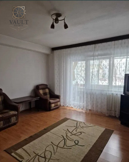 Apartament 3 camere - DECOMANDAT - zona RAHOVA 