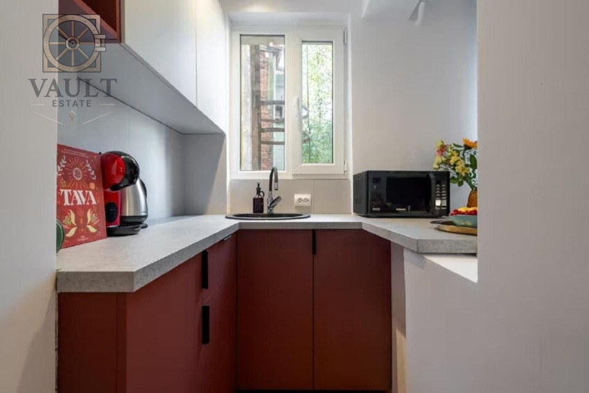 Studio - LA CHEIE - zona IZVOR/ NATIUNILE UNITE 